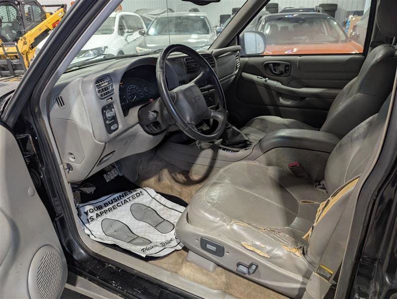 Used 1999 GMC Jimmy SLT image 13