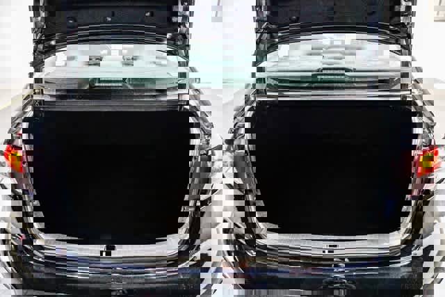 Certified 2023 Toyota Corolla LE image 26