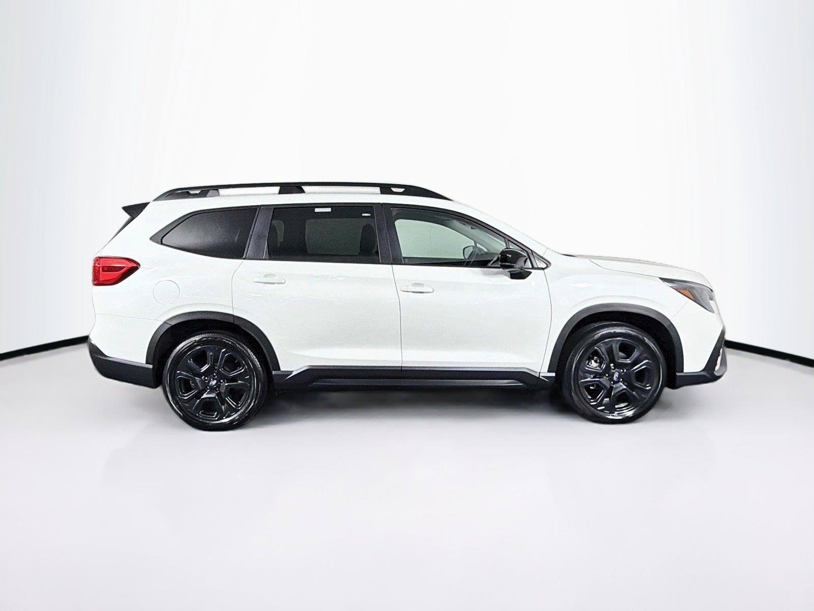 Used 2025 Subaru Ascent Onyx Edition AWD/4WD image 12