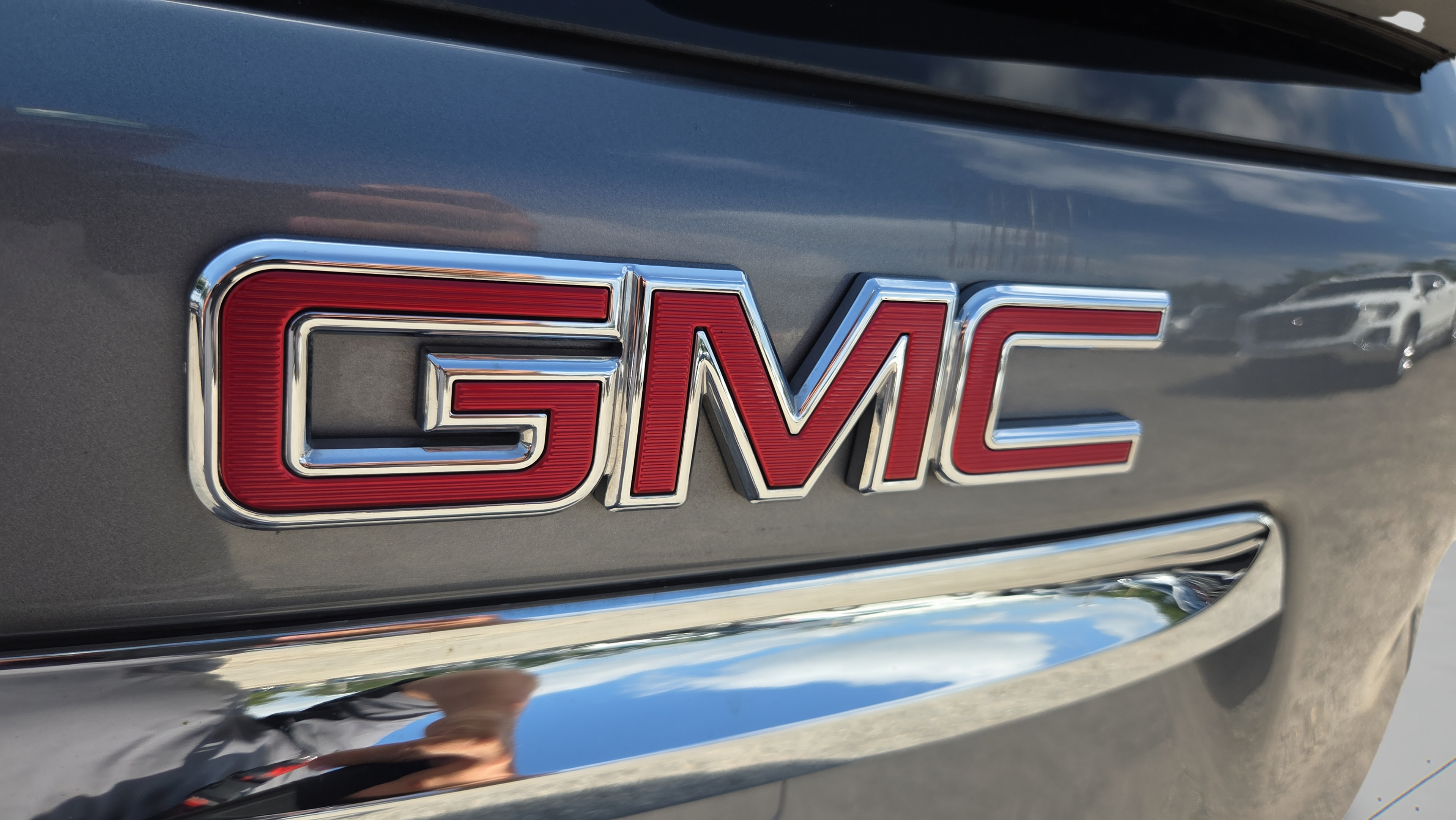 Used 2020 GMC Terrain SLE FWD image 30