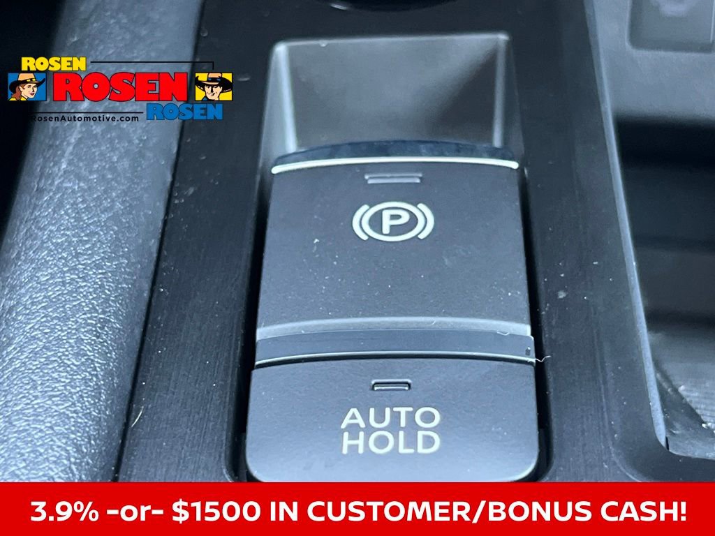 New 2026 Nissan Kicks SV image 27