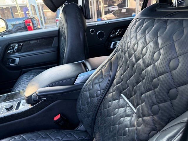 Used 2021 Land Rover Range Rover SV Autobiography Dynamic AWD/4WD image 17