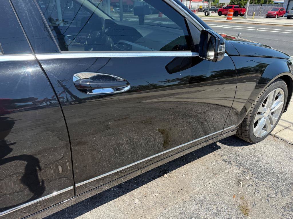 Used 2012 Mercedes-Benz C 300 4MATIC Sedan image 5