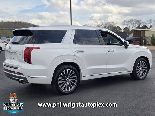 Used 2024 Hyundai Palisade Calligraphy image 3