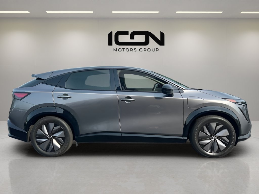 Used 2024 Nissan Ariya AWD image 8