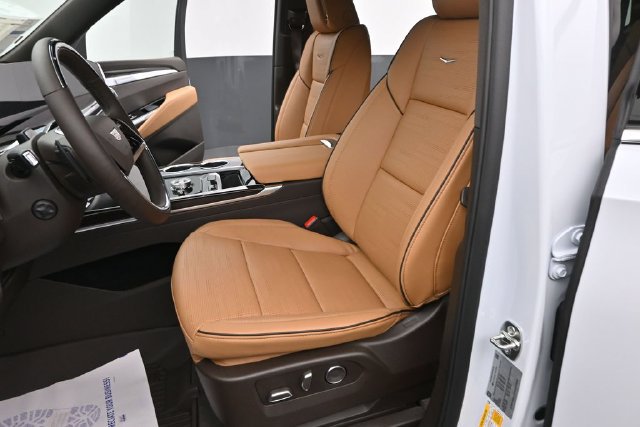 New 2026 Cadillac Escalade Luxury w/ Touring Package AWD/4WD image 21
