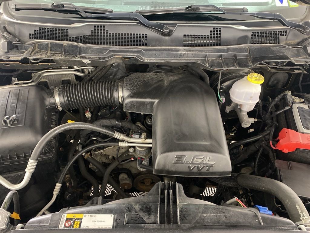 Used 2021 RAM 1500 Classic Warlock w/ Electronics Group AWD/4WD image 10