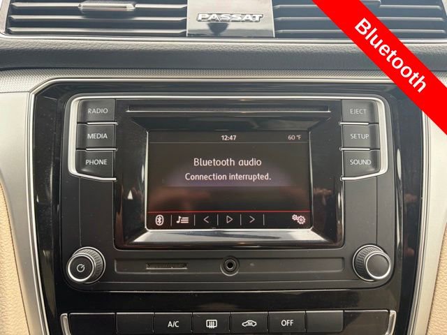 Used 2018 Volkswagen Passat 2.0T S FWD image 33