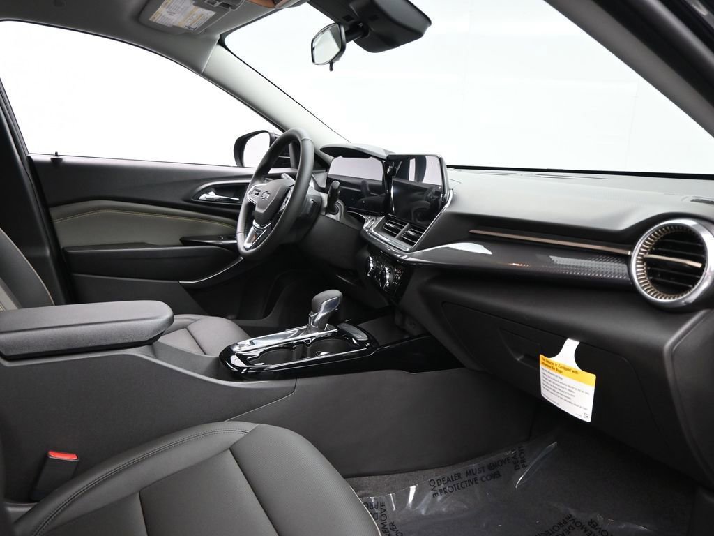 Used 2026 Chevrolet Trax ACTIV w/ Driver Confidence Package image 10