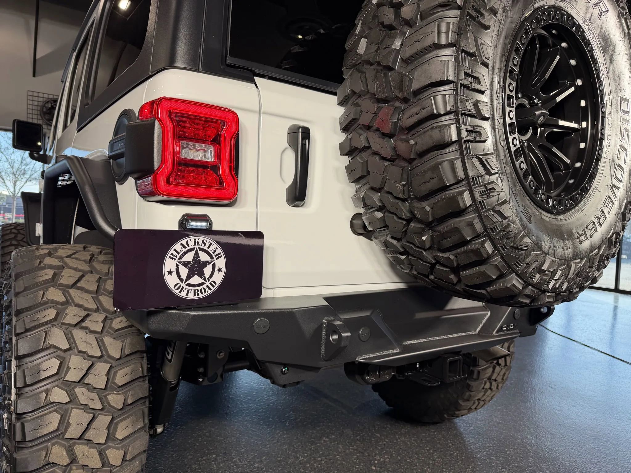Used 2025 Jeep Wrangler Unlimited Rubicon image 11