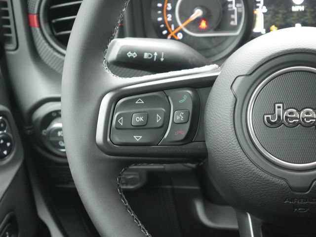 New 2026 Jeep Gladiator Rubicon AWD/4WD image 19