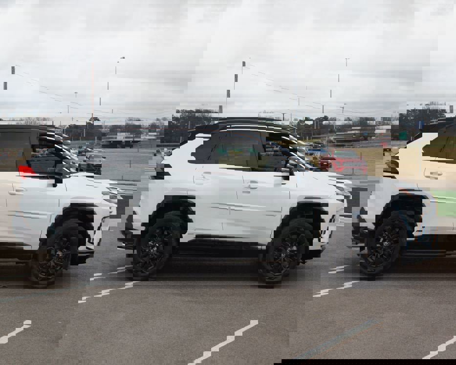 Used 2024 Toyota RAV4 XSE w/ Weather Package image 22