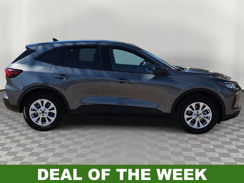 Used 2025 Ford Escape Active image 2