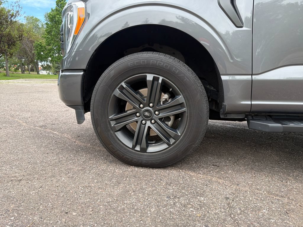 Used 2021 Ford F150 XLT w/ Equipment Group 302A High AWD/4WD image 16