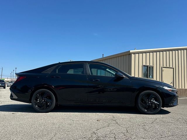 New 2026 Hyundai Elantra Sport image 8