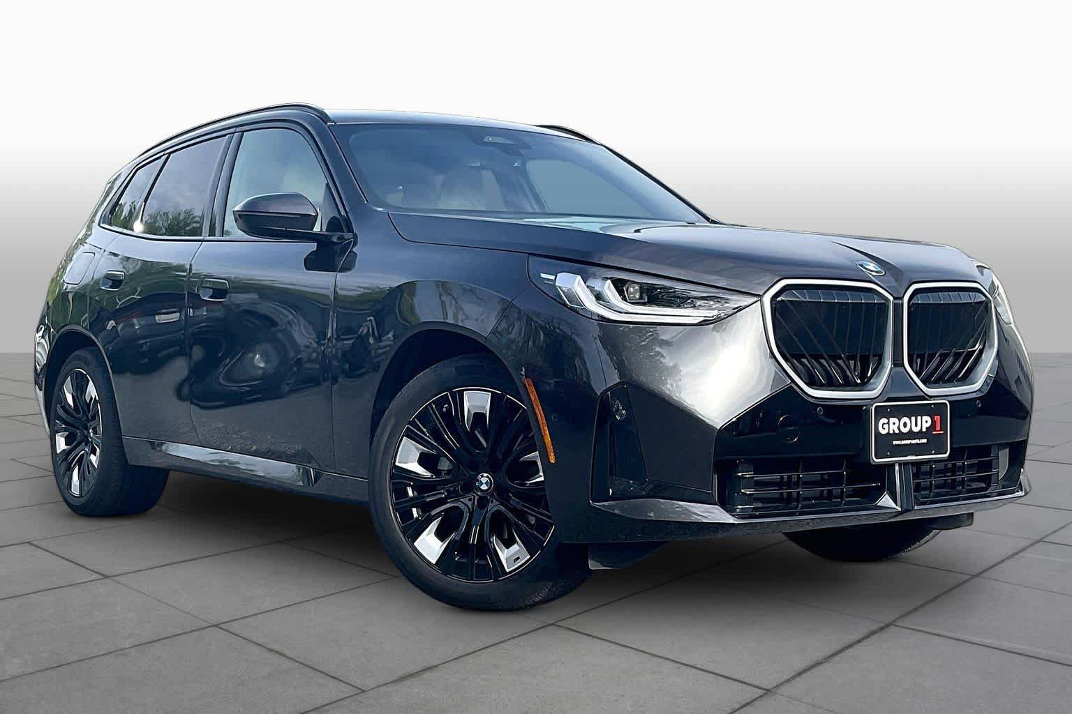 Used 2025 BMW X3 xDrive30i w/ M Sport Package AWD/4WD image 2