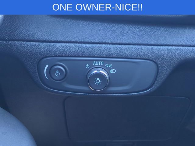 Used 2023 Chevrolet Bolt EUV LT image 21