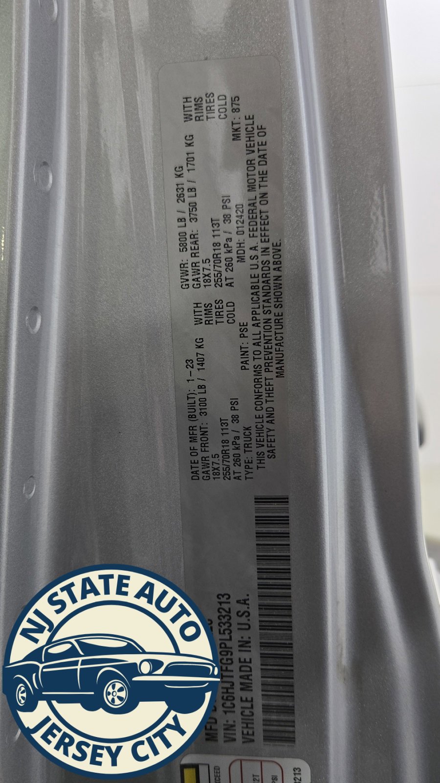 Used 2023 Jeep Gladiator Overland image 20