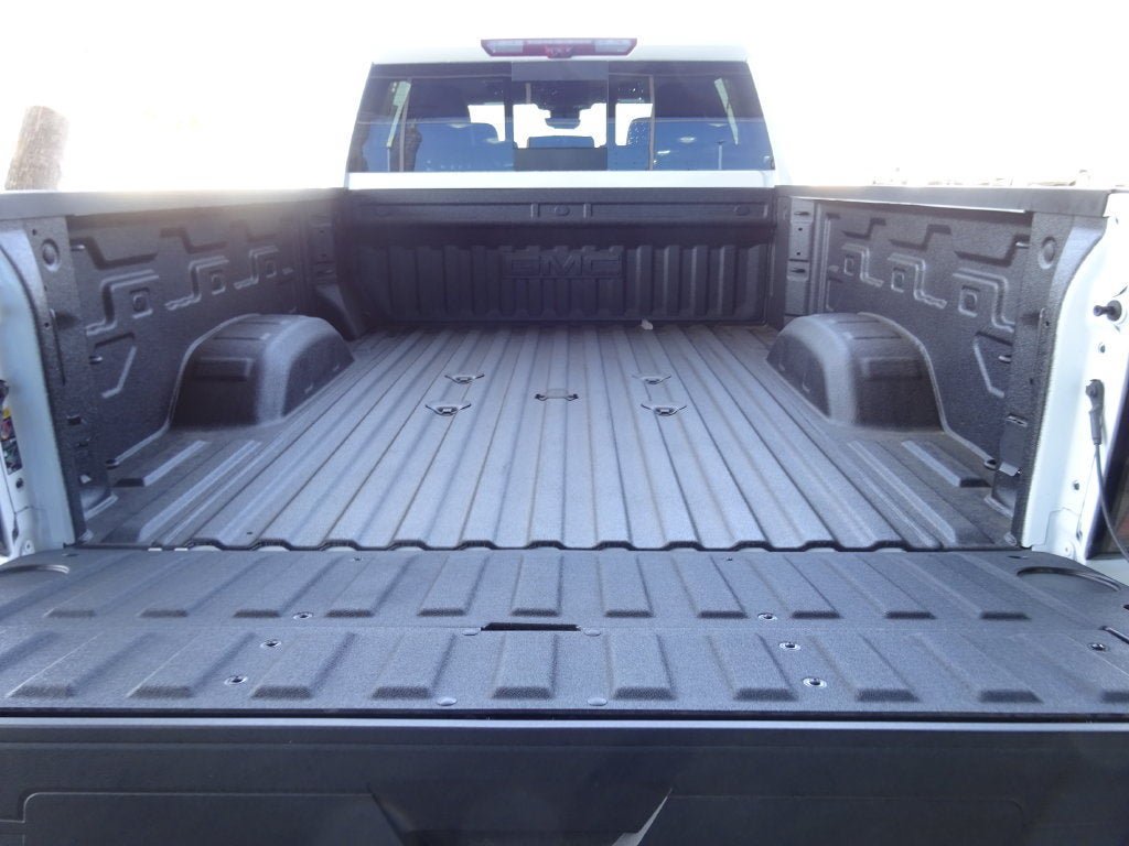 New 2026 GMC Sierra 2500 AT4 w/ AT4 Premium Plus Package AWD/4WD image 7