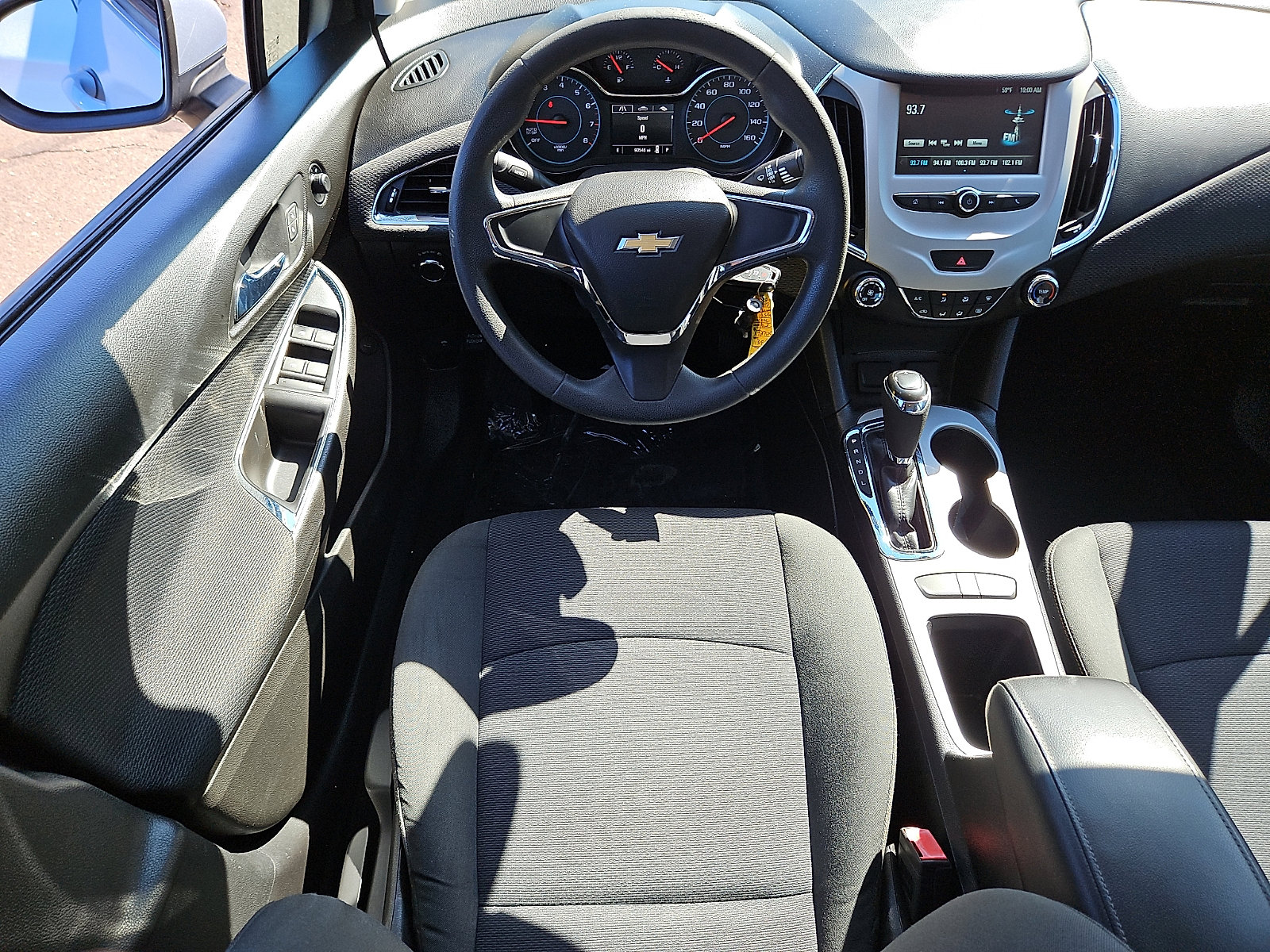 Used 2017 Chevrolet Cruze LS FWD image 11