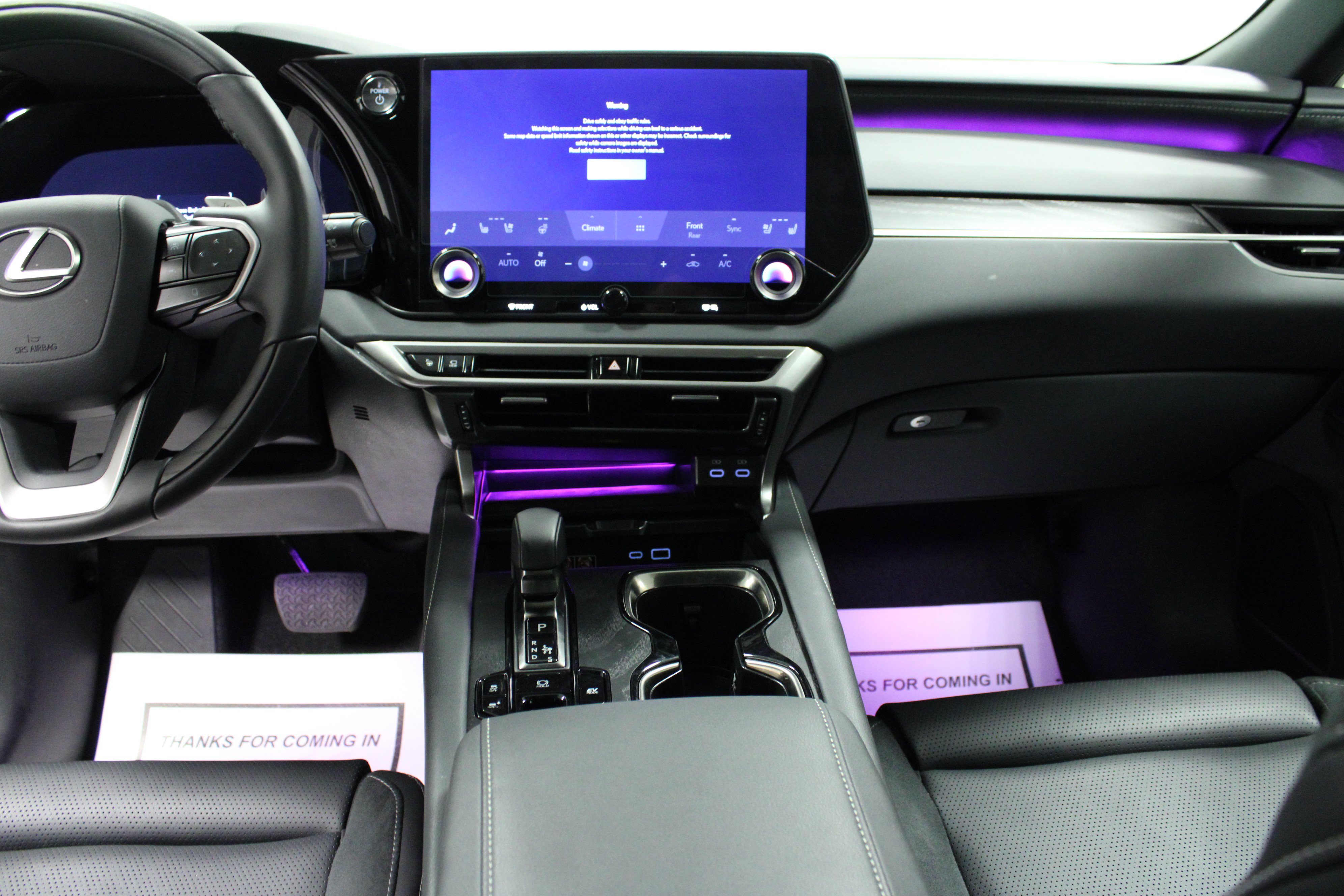 Used 2025 Lexus RX 350 w/ Convenience Package AWD/4WD image 18