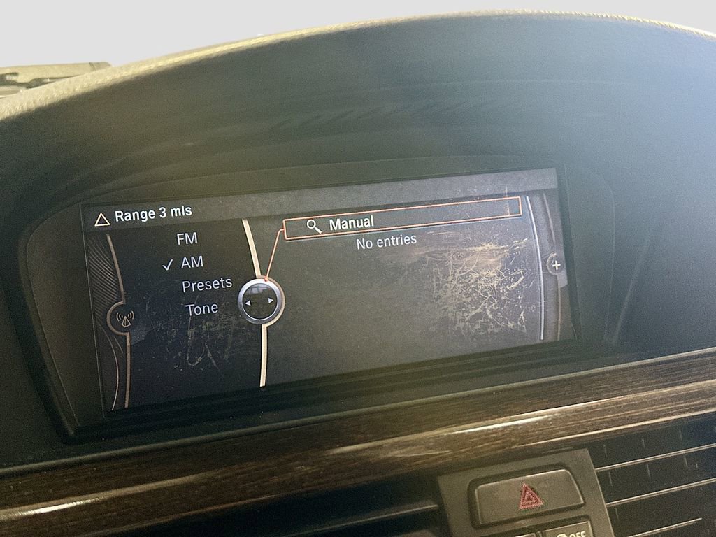 Used 2013 BMW 335i Convertible RWD image 14