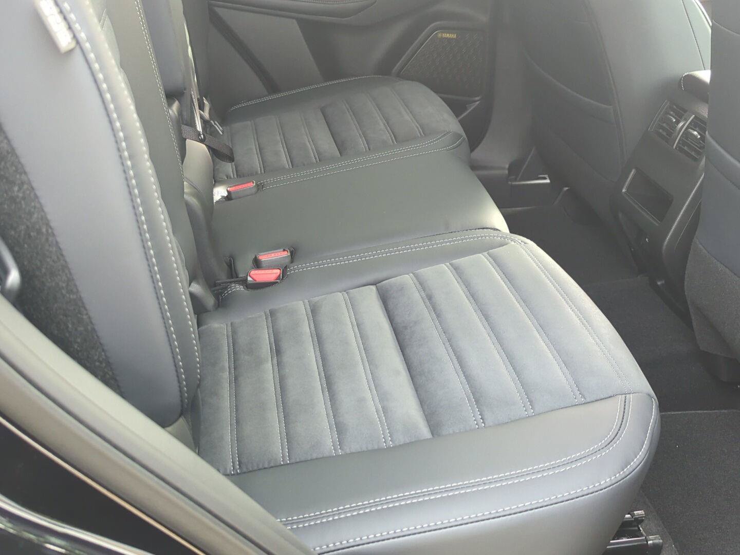New 2026 Mitsubishi Outlander SE AWD/4WD image 15