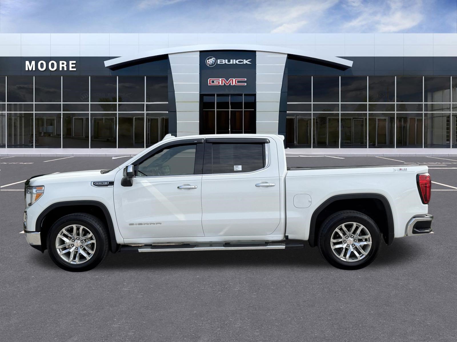 Used 2021 GMC Sierra 1500 SLT w/ X31 Off-Road Package AWD/4WD image 7