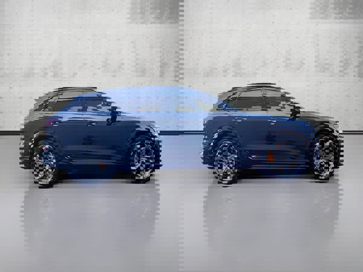 Used 2023 Audi e-tron S Prestige w/ Prestige Package image 8