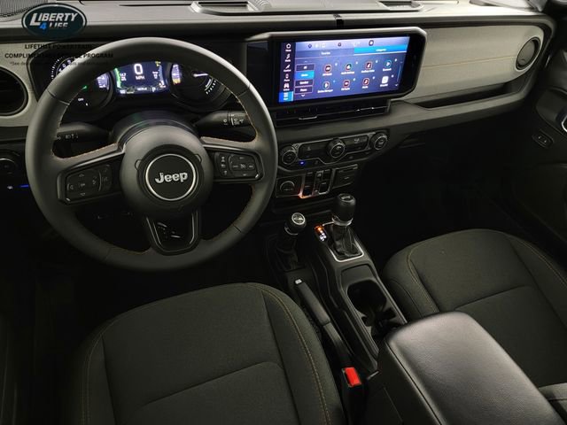 Used 2024 Jeep Wrangler Unlimited AWD/4WD image 31