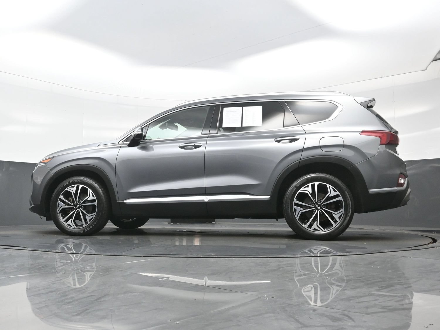 Used 2019 Hyundai Santa Fe AWD image 30
