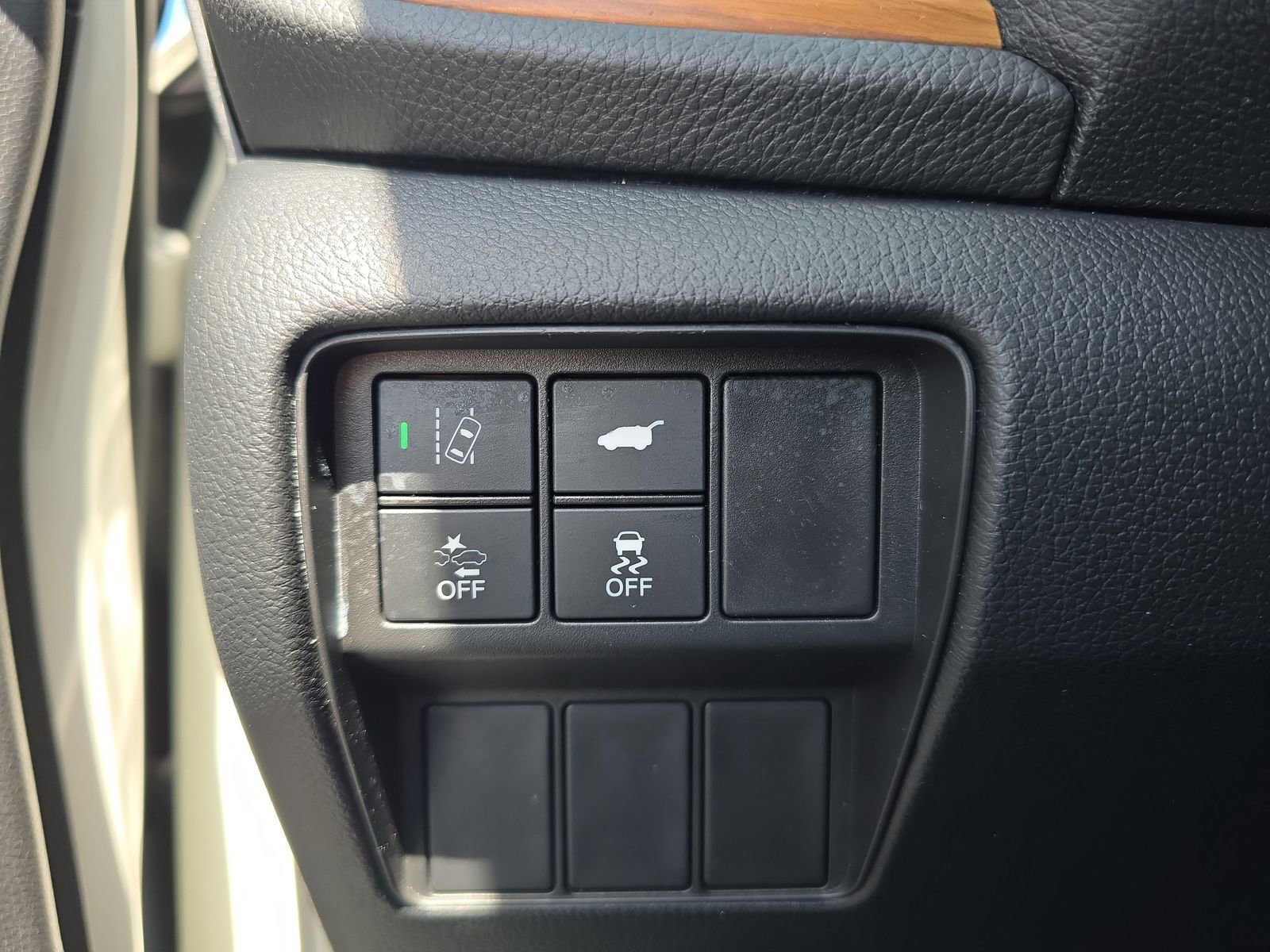 Used 2018 Honda CR-V Touring image 21