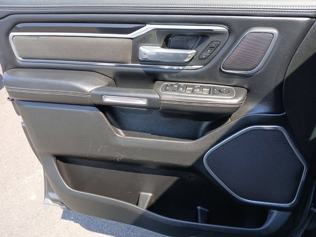 Used 2022 RAM 1500 Laramie AWD/4WD image 26