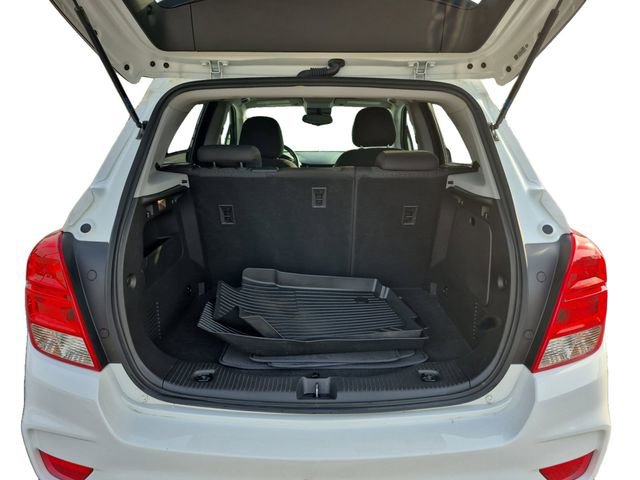 Certified 2021 Chevrolet Trax LS w/ Tint and Cruise Package image 19