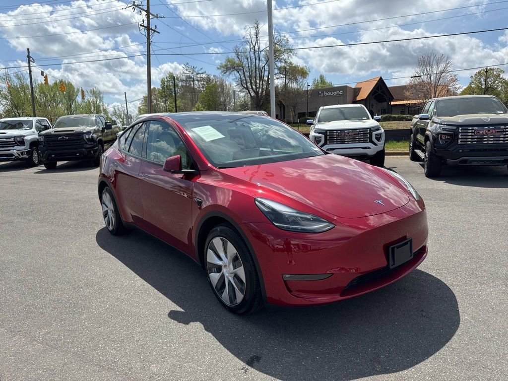 Used 2024 Tesla Model Y Long Range image 7