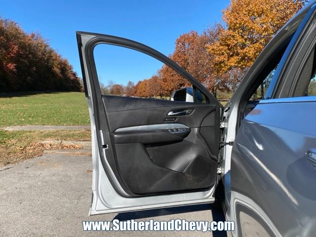 Used 2021 Cadillac XT4 Premium Luxury FWD image 14