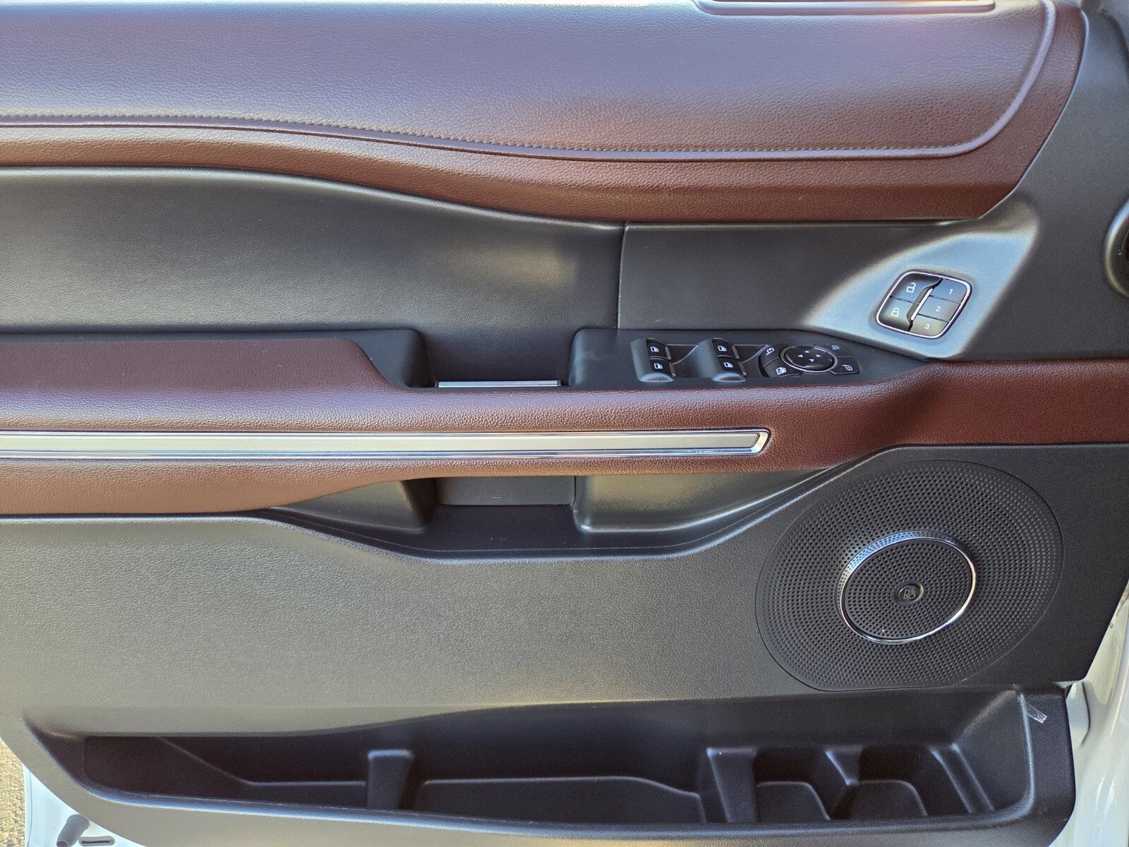 Certified 2023 Ford Expedition Max Limited image 18