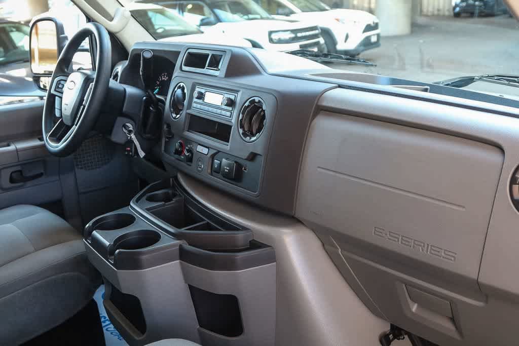 New 2026 Ford E-350 and Econoline 350 Super Duty w/ Power Equipment Group RWD image 27