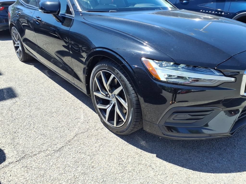 Used 2020 Volvo S60 T5 Momentum w/ Protection Package FWD image 19