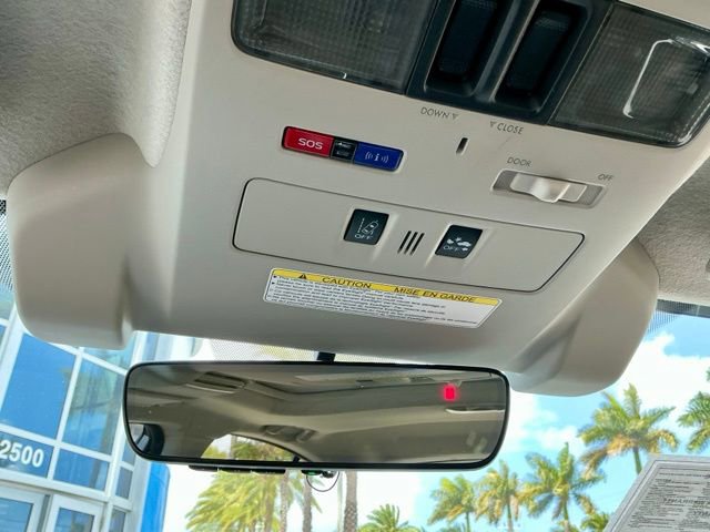 Used 2017 Subaru Crosstrek 2.0i Limited image 28