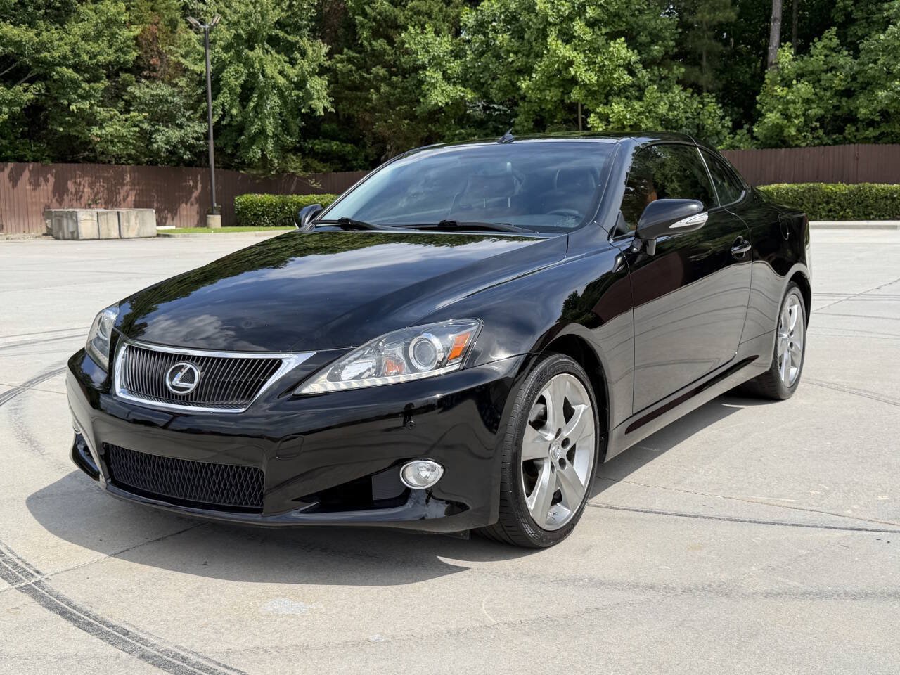 Used 2011 Lexus IS 250C w/ Luxury Pkg RWD image 1