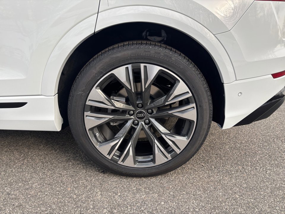 New 2026 Audi Q8 Premium Plus w/ Premium Plus Package image 22