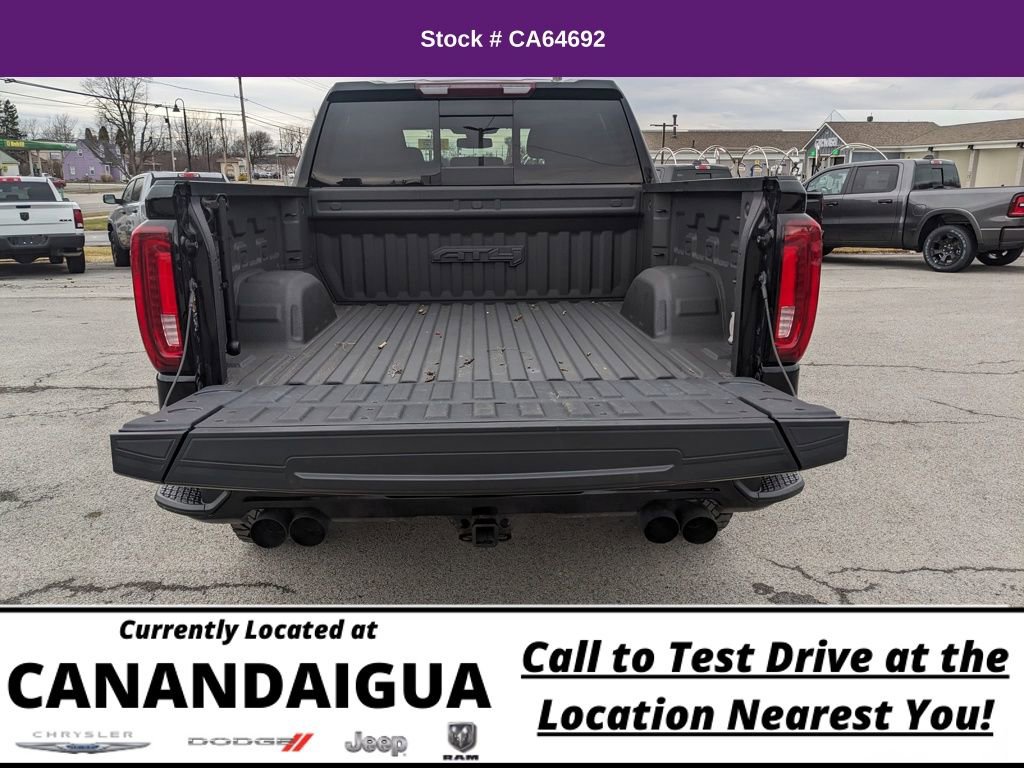 Used 2022 GMC Sierra 1500 AT4 w/ AT4 Premium Package image 11