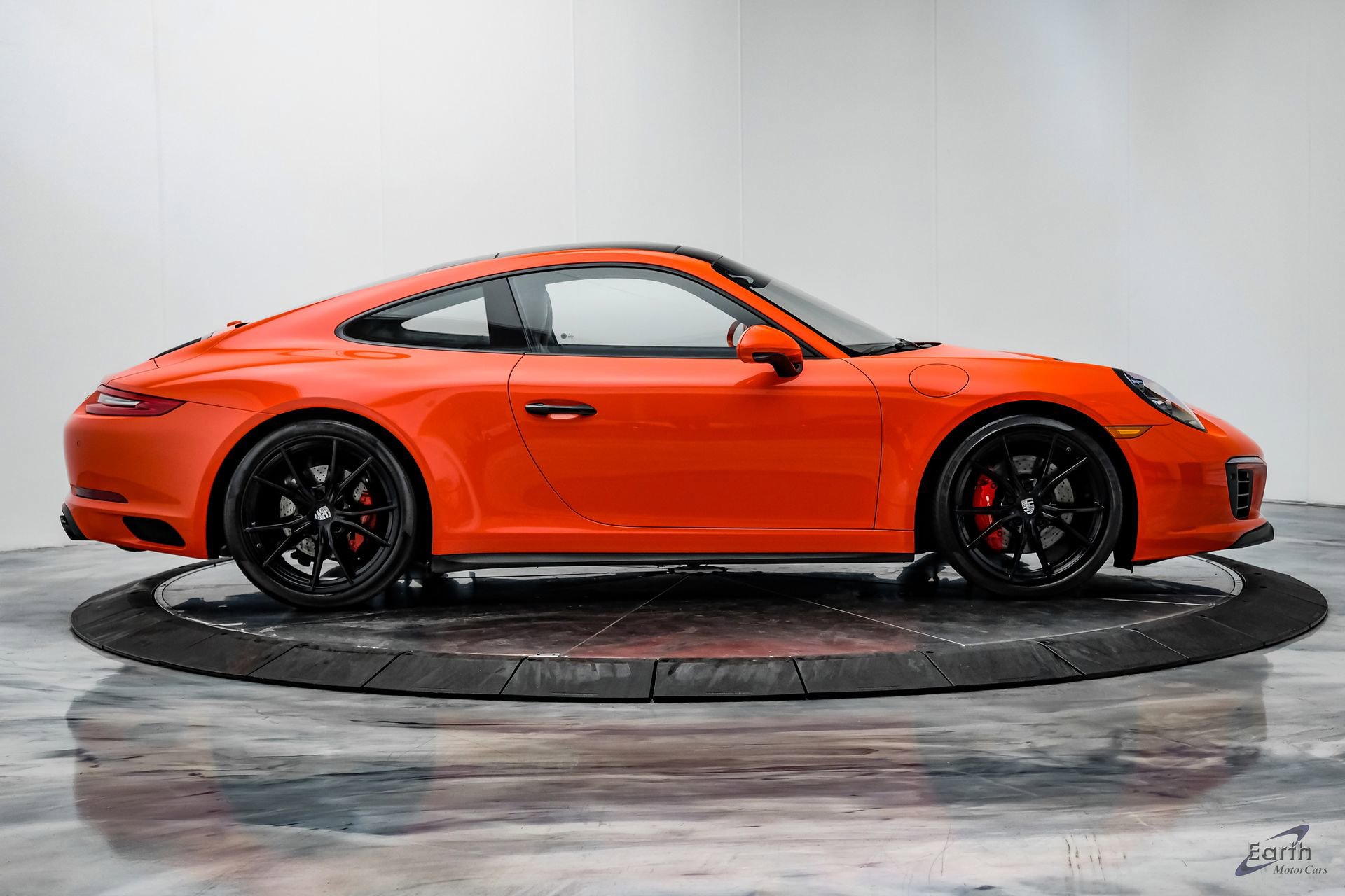 Used 2018 Porsche 911 Carrera 4S image 16