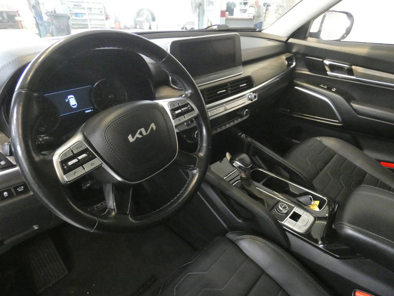 Used 2022 Kia Telluride SX image 9
