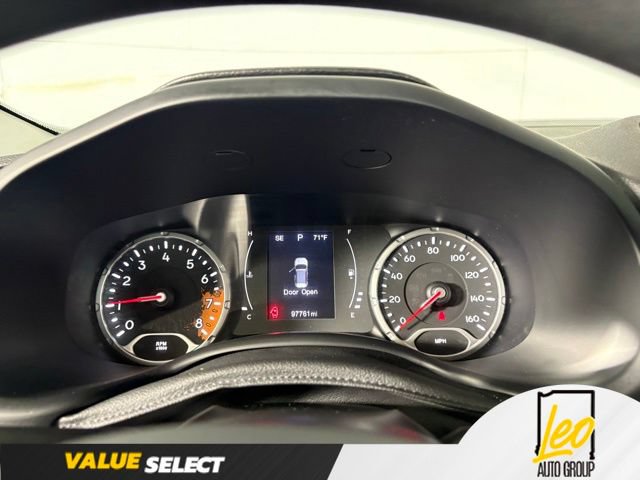 Used 2015 Jeep Renegade Sport w/ Power & Air Group FWD image 7