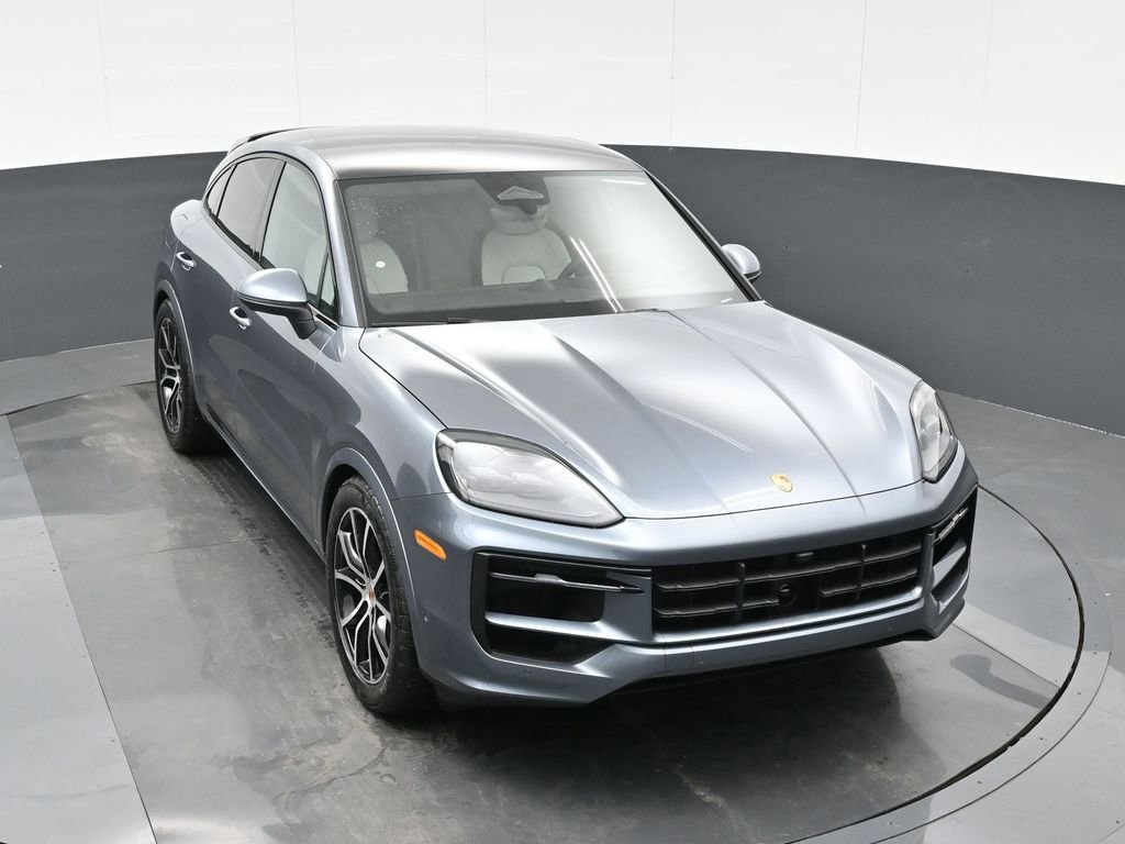 New 2026 Porsche Cayenne Coupe image 32