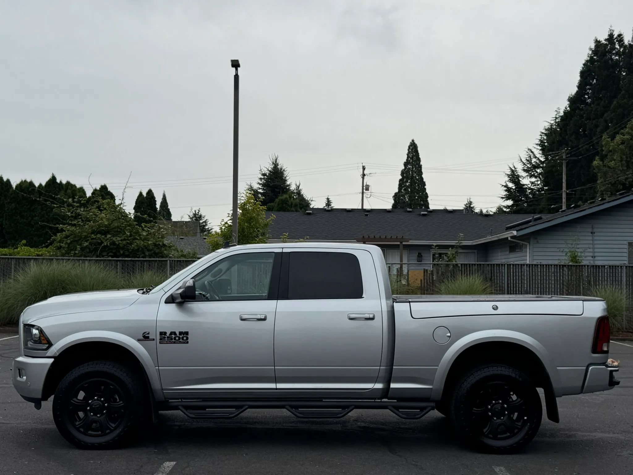 Used 2018 RAM 2500 Laramie w/ Sport Appearance Group AWD/4WD image 2