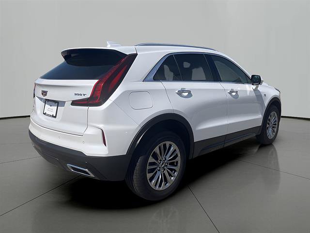 Certified 2025 Cadillac XT4 Premium Luxury AWD/4WD image 5