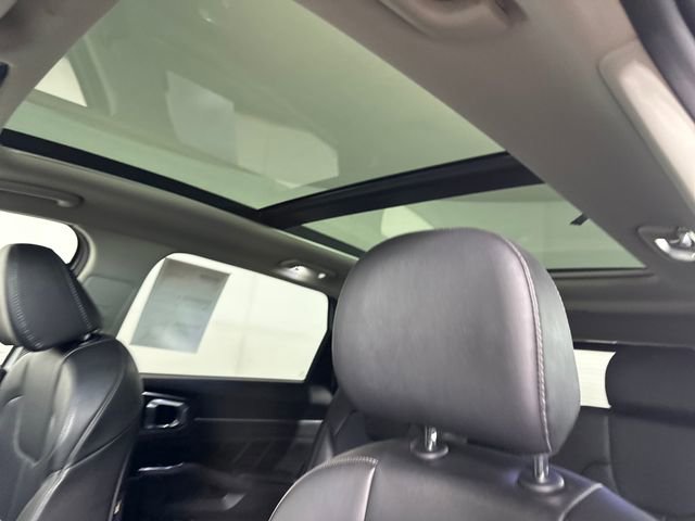 Used 2022 Kia Sorento SX image 19